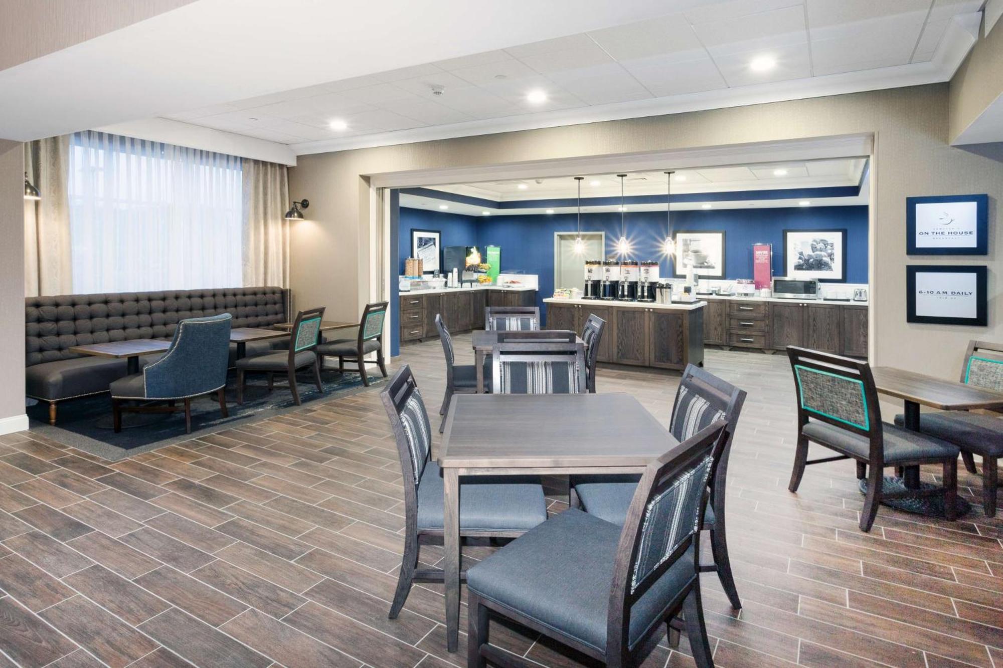 Hampton Inn Kennebunk Kennebunkport Me Exterior photo